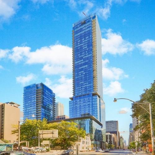 Four seasons residences toronto