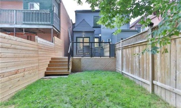217A Leslie, Toronto, Canada, 3 Bedrooms Bedrooms, ,2 BathroomsBathrooms,House,Purchased,Leslie,1120