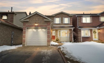 657 Sugar Maple Cres, Whitby, Canada, 3 Bedrooms Bedrooms, ,2 BathroomsBathrooms,House,Purchased,Sugar Maple Cres,1192