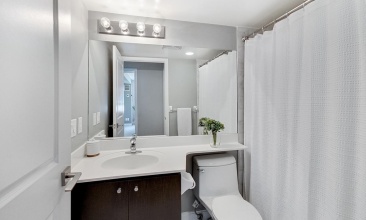 1 Scott St, Toronto, Canada, 1 Bedroom Bedrooms, ,1 BathroomBathrooms,Condo,Sold,1 Scott St,1266