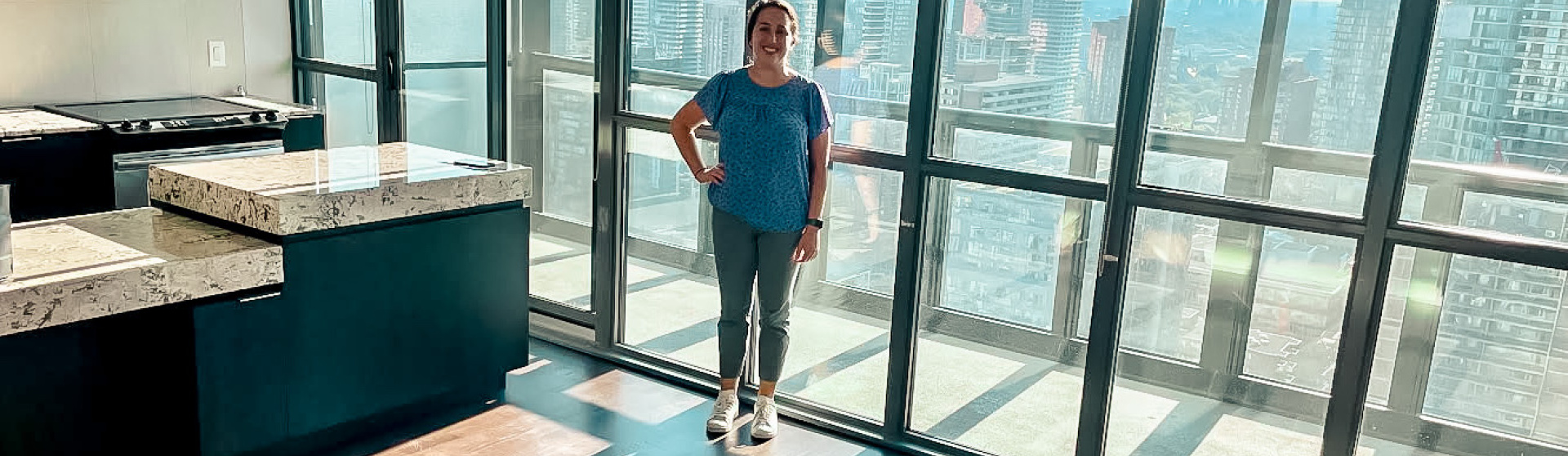 101 Charles St E, Toronto, Canada, 1 Bedroom Bedrooms, ,1 BathroomBathrooms,Condo,Purchased,Charles St E,1359