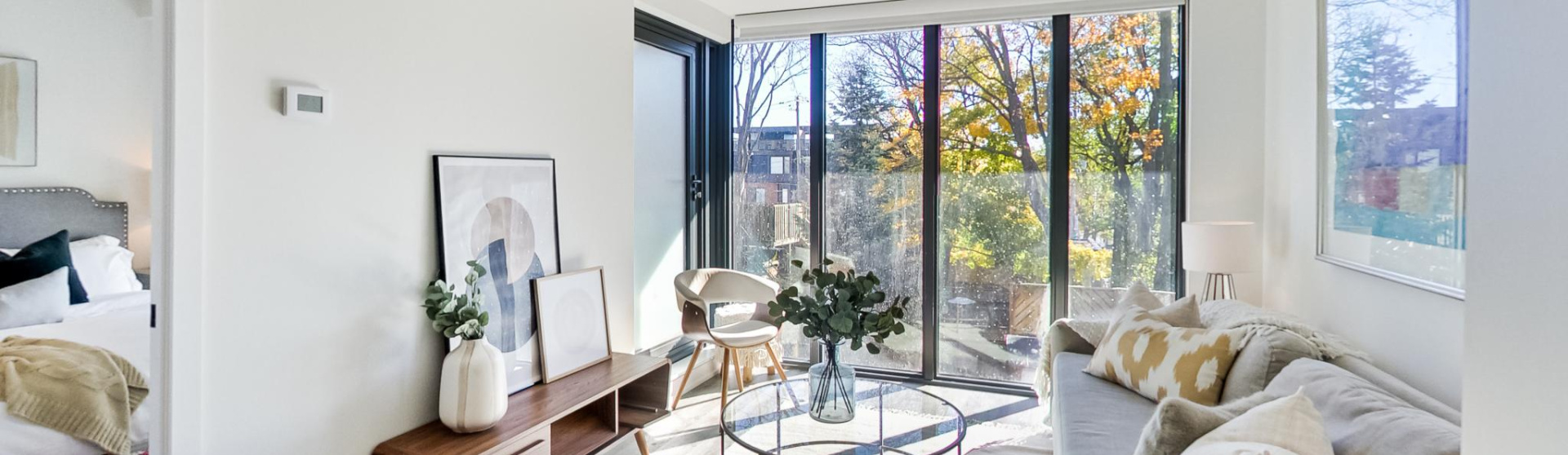 430 Roncesvalles, Canada, 2 Bedrooms Bedrooms, ,2 BathroomsBathrooms,Condo,Sold,Roncesvalles,1363