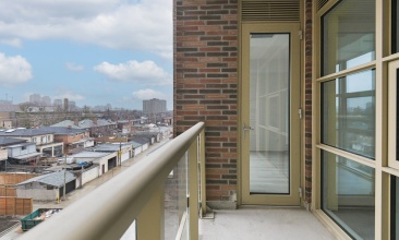 1787 St. Clair St W, Canada, 2 Bedrooms Bedrooms, ,2 BathroomsBathrooms,Condo,For Rent,St. Clair St W,505,1385