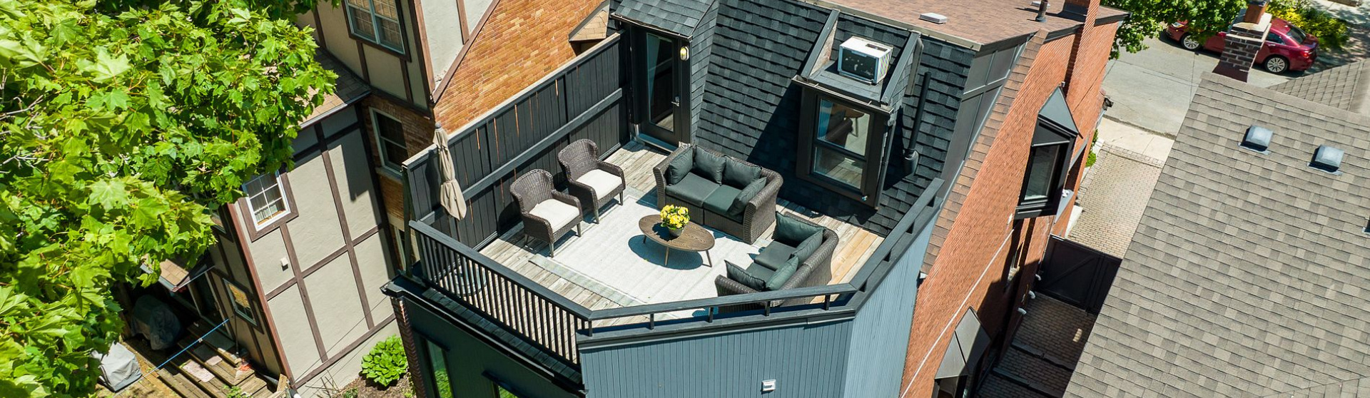 26 Inglewood Dr, Toronto, Ontario, Canada M4T 1G8, ,4 BathroomsBathrooms,House,Purchased,Inglewood Dr,1425