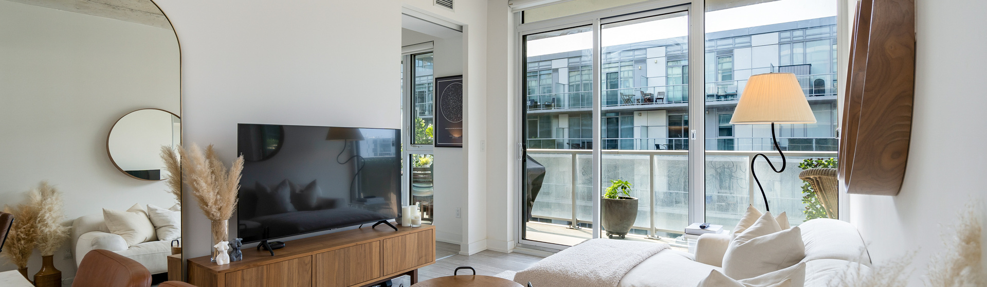 30 Baseball Pl, Toronto, Ontario, Canada M4M 0E8, 2 Bedrooms Bedrooms, ,2 BathroomsBathrooms,Condo,Sold,Baseball Pl,8,1448