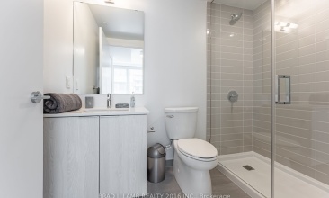 357 King St W, Toronto, Ontario, Canada M5V 0S7, 2 Bedrooms Bedrooms, ,2 BathroomsBathrooms,Condo,Purchased,357 King St W Condos,King St W,27,1458