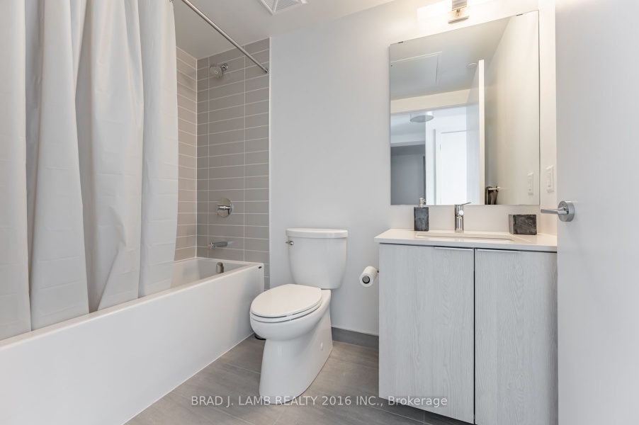 357 King St W, Toronto, Ontario, Canada M5V 0S7, 2 Bedrooms Bedrooms, ,2 BathroomsBathrooms,Condo,Purchased,357 King St W Condos,King St W,27,1458