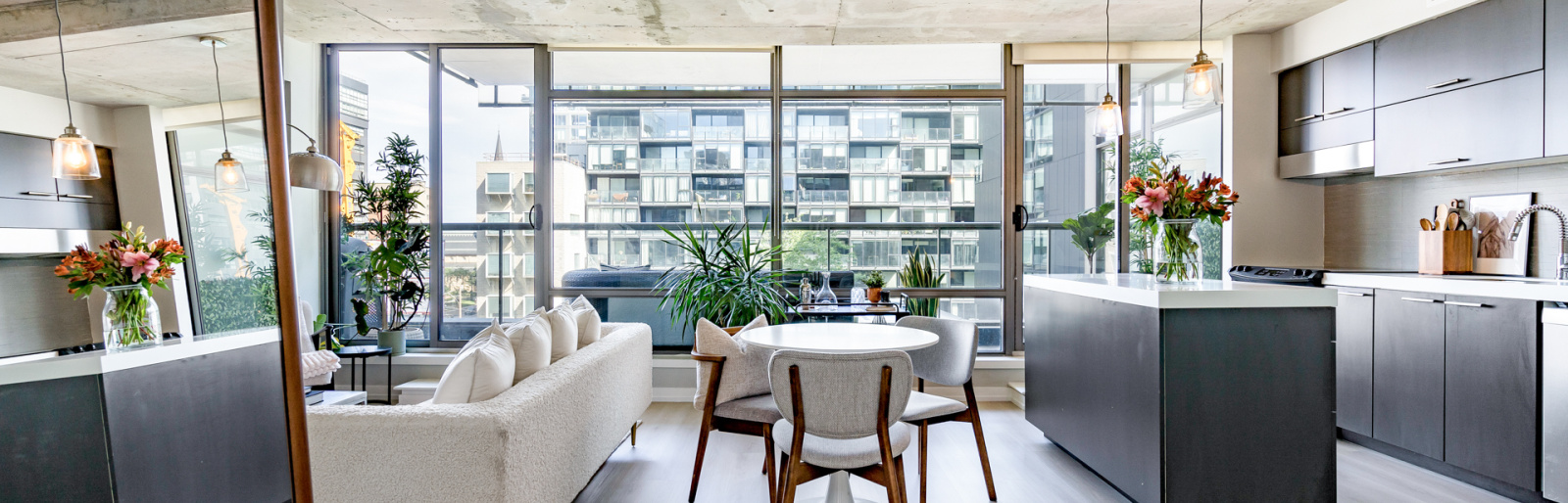 712-55 Stewart St, Toronto