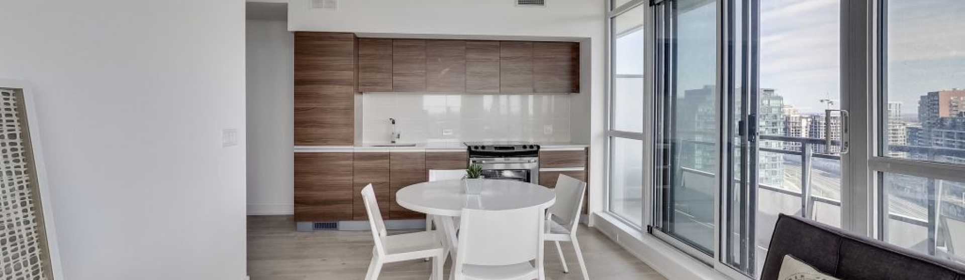 20 Minowan Miikan Lane, Toronto, Canada, 1 Bedroom Bedrooms, ,1 BathroomBathrooms,Condo,Sold,Minowan Miikan Lane,1050